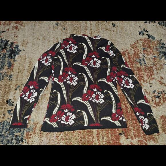 Ann Taylor Factory Womens Long Sleeve Floral Pullover Sweater Black Size XS Cl14 - Picture 2 of 3